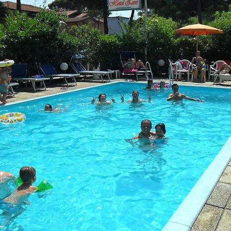 Hotel Zani تّشيرفييا المظهر الخارجي الصورة